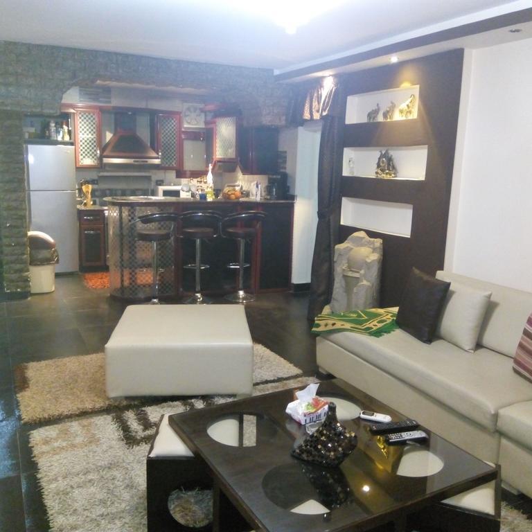 Hamdy 5 Star Apartment *