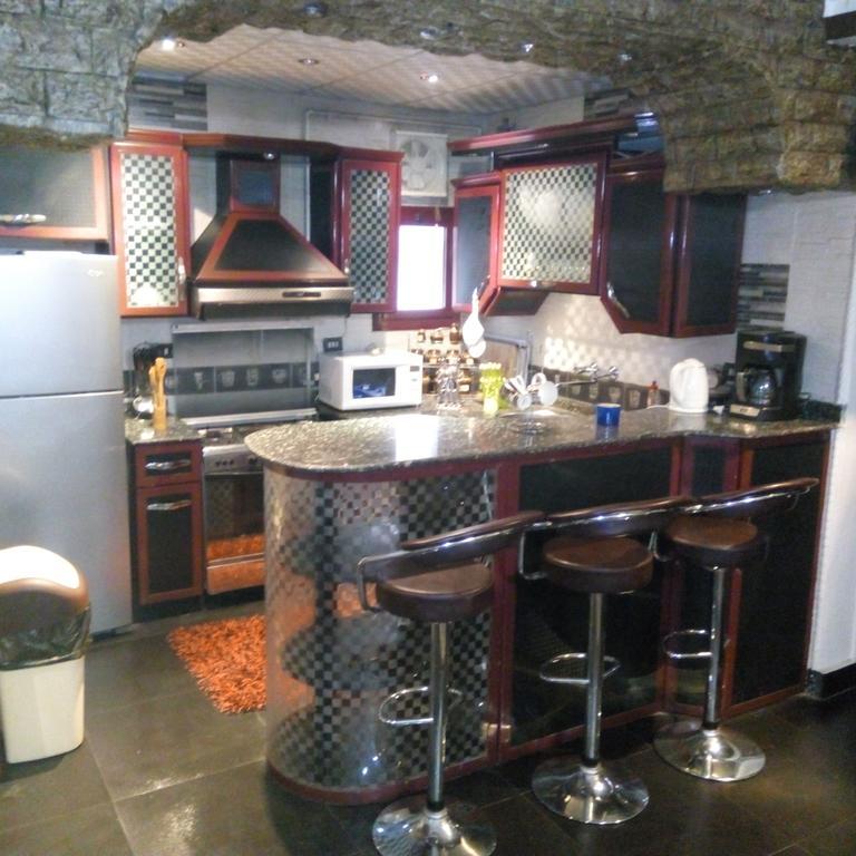 Hamdy 5 Star Apartment *